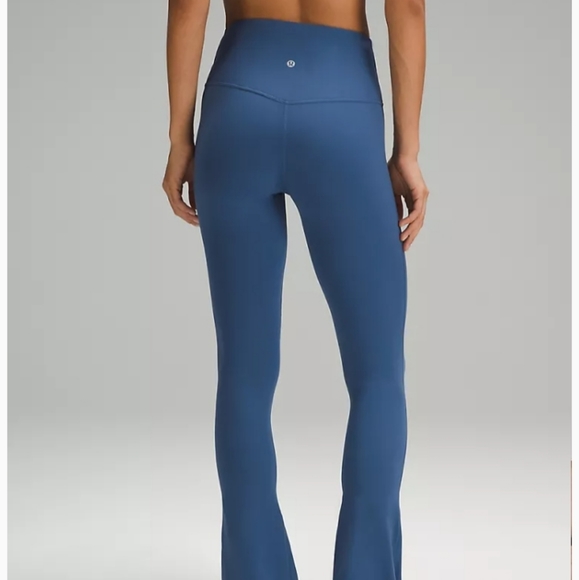 NWT Lululemon Pant - Picture 3 of 4